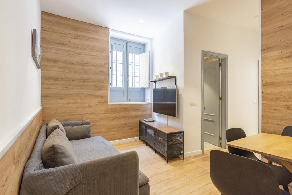 Central Malaga 2 Bedroom