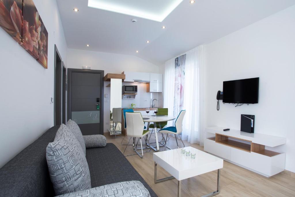 Adrion Aparthotel - 6