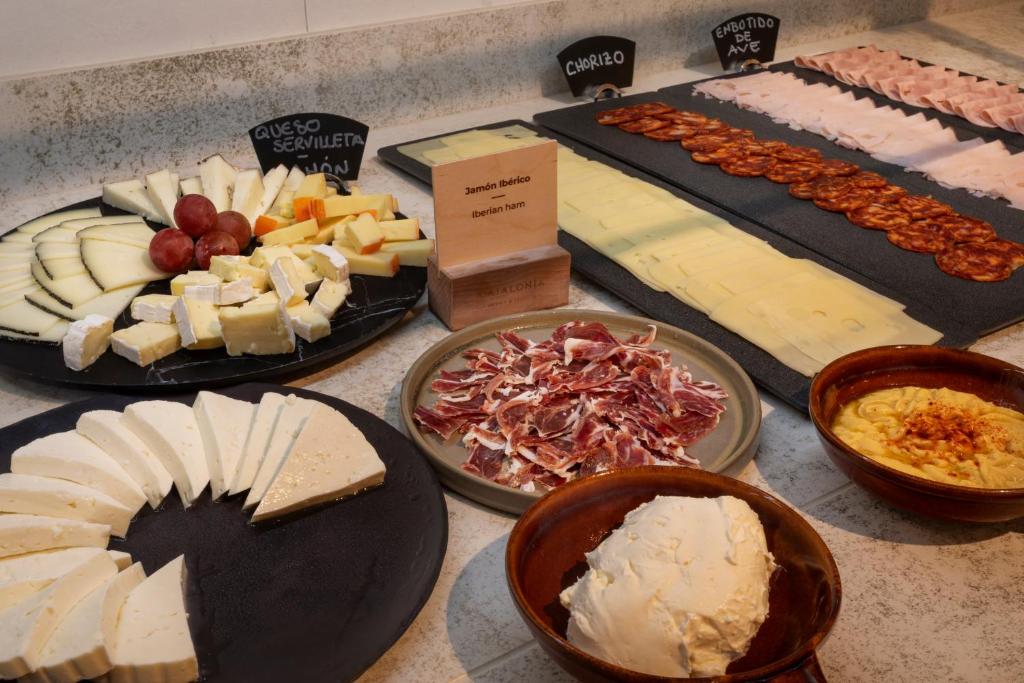 Catalonia Excelsior - Resim 18