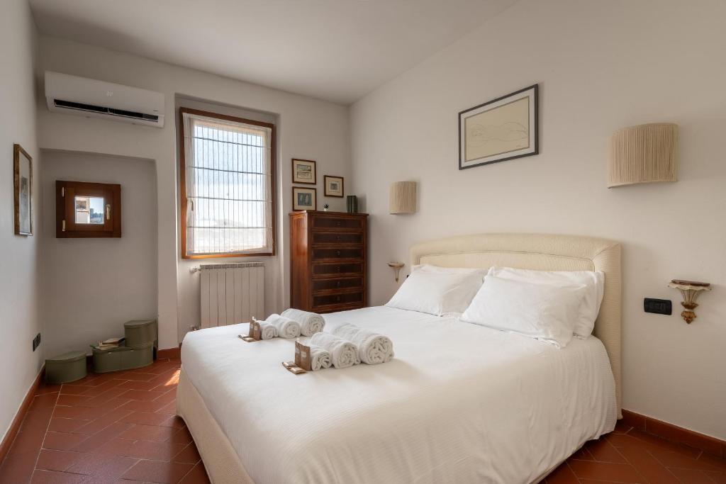 Borgo la Croce 1830 Heritage Apartment - Housity