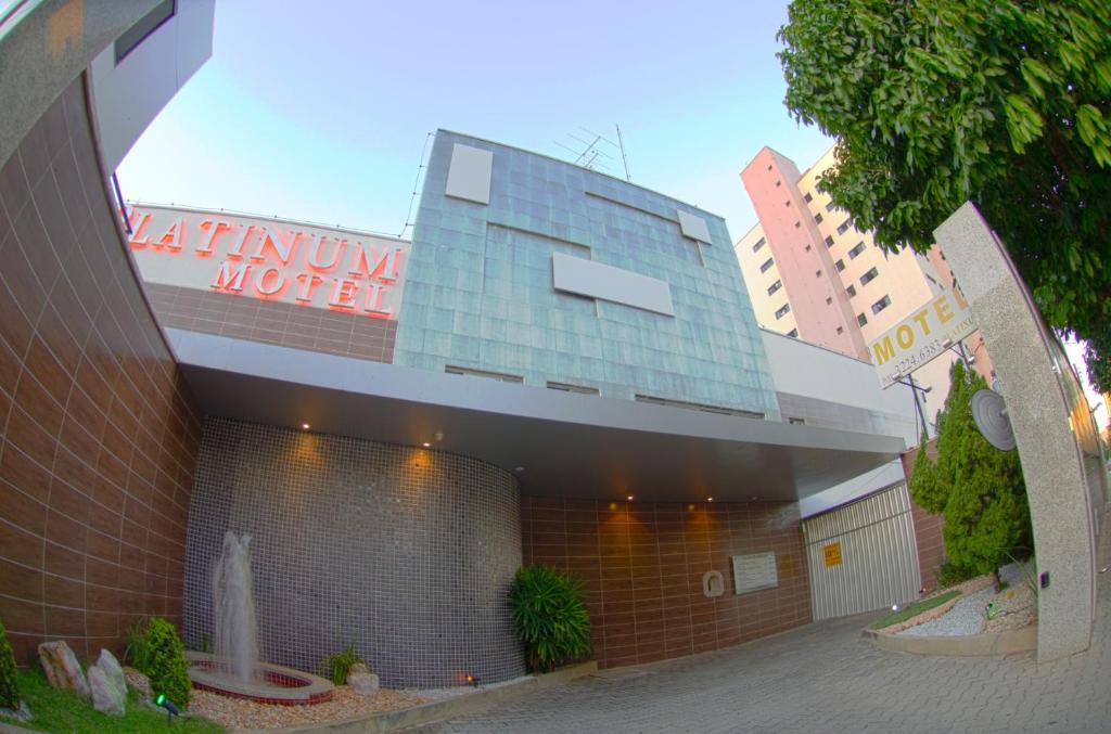  Platinum Motel (Adults Only)