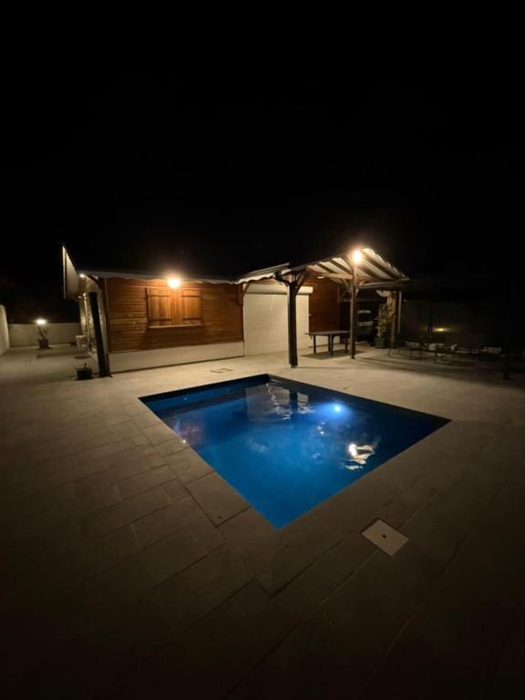 Piscine de nuit