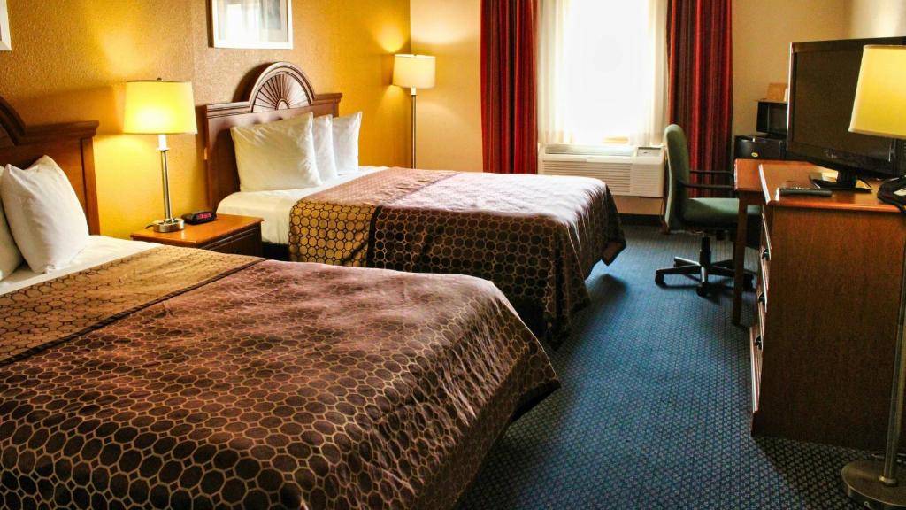 Magnuson Hotel Sand Springs – Tulsa West - Habitación Queen Con Dos Camas Queen