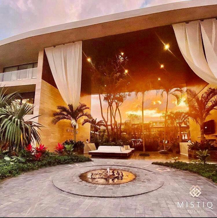 Pool Shettle Plunge Pool Duplex PH with Beach Club Shuttle and GYM, טולום (מחירים ...