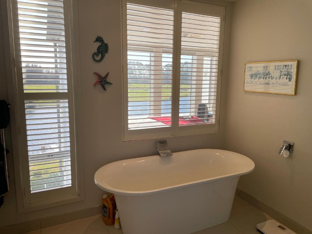 Clearwater Golf Resort - Entire Luxury Home - Resim 20