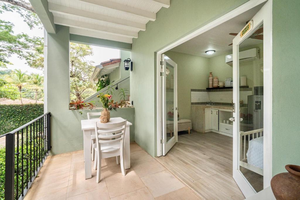 Hotel Casa Leona photo