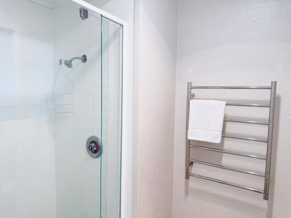 Merivale Court Family Suit-Unit 4 - Resim 9