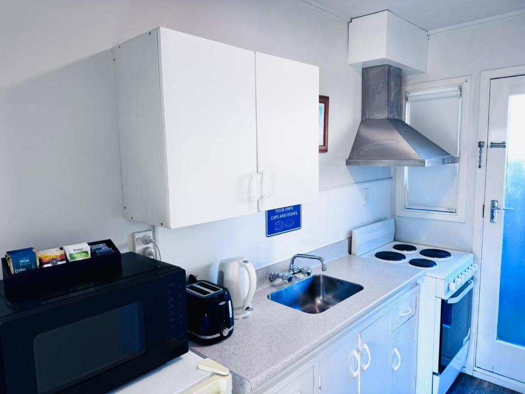 Merivale Court Family Suit - Resim 31