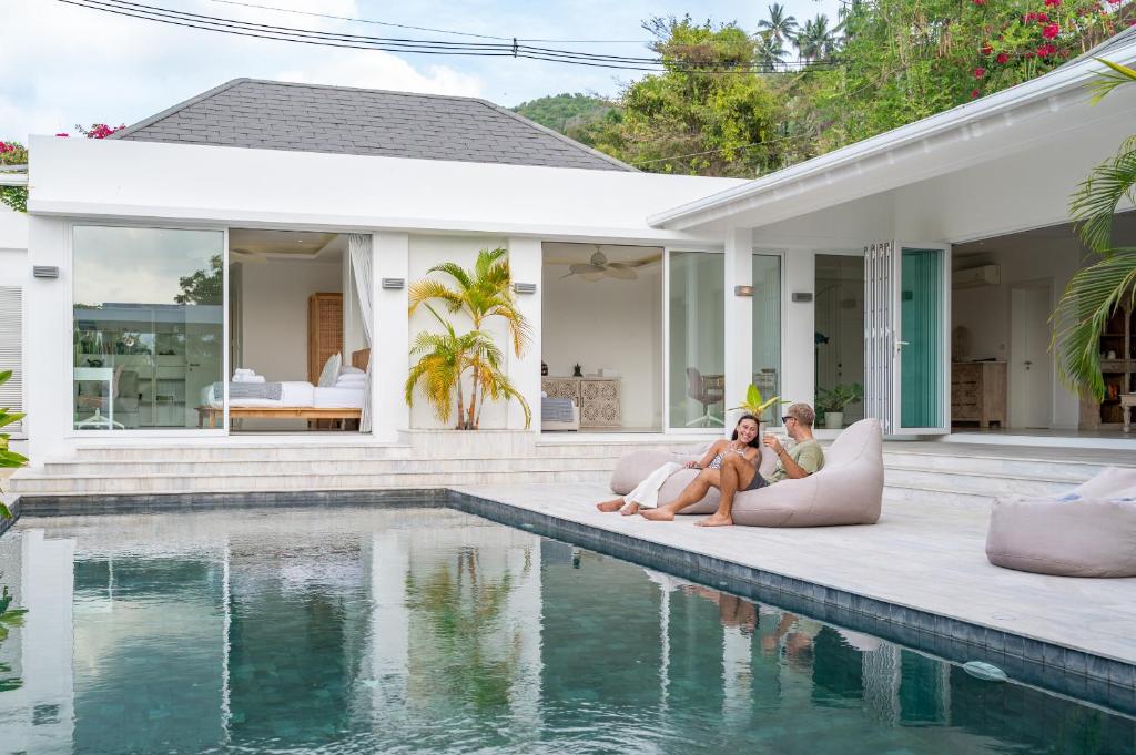 Swimmingpoolen hos eller tæt på 4BR Villa Private Pool Free Breakfast