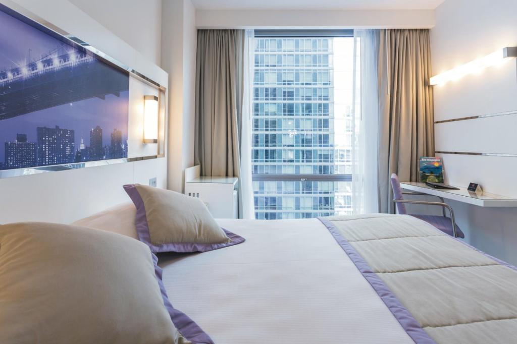 Riu Plaza New York Times Square - Executive King Room