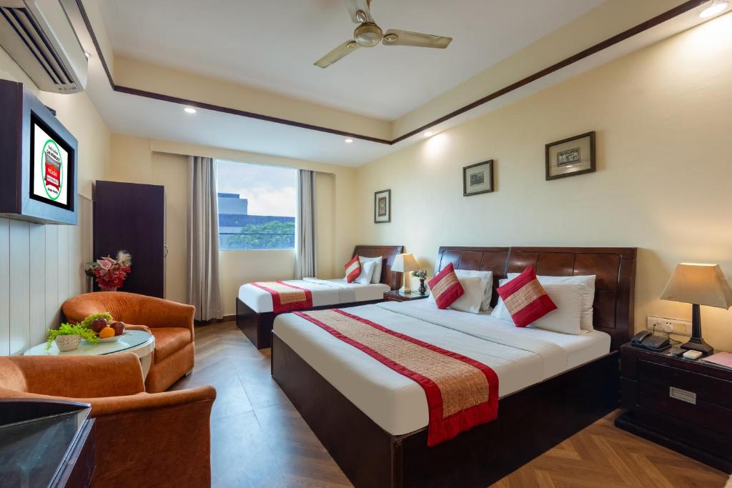 فضای داخلی Hotel Picasso Residency near Naraina Vihar Metro Station New Delhi در دهلی نو - تصویر ۳