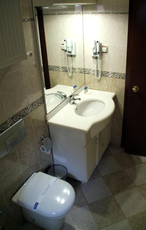 Koupelna v ubytování Ozilhan Hotel