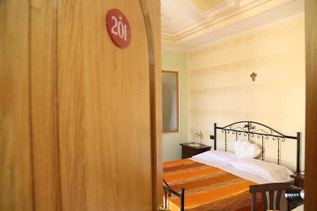 Villa Manno - Habitación De Lujo