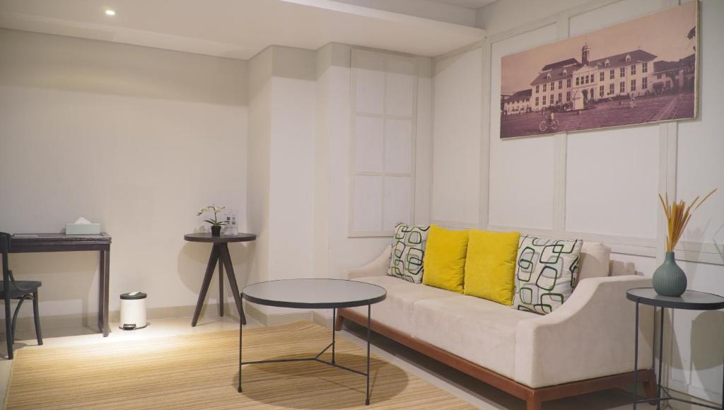 Jambuluwuk Thamrin Hotel - 19