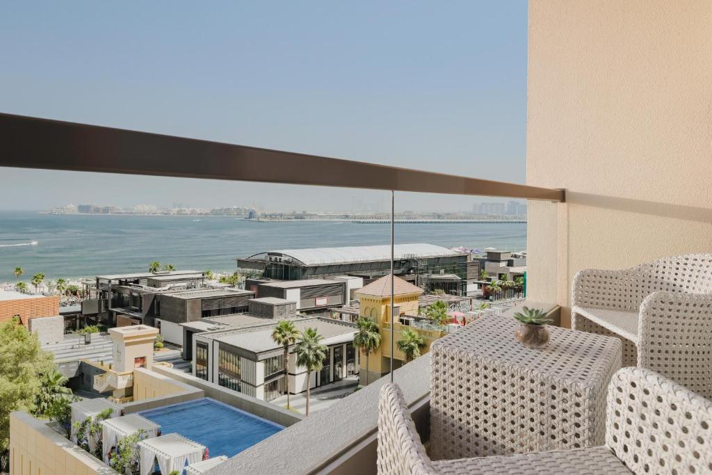 JA Ocean View Hotel, Jumeirah Beach Dubai - Resim 37