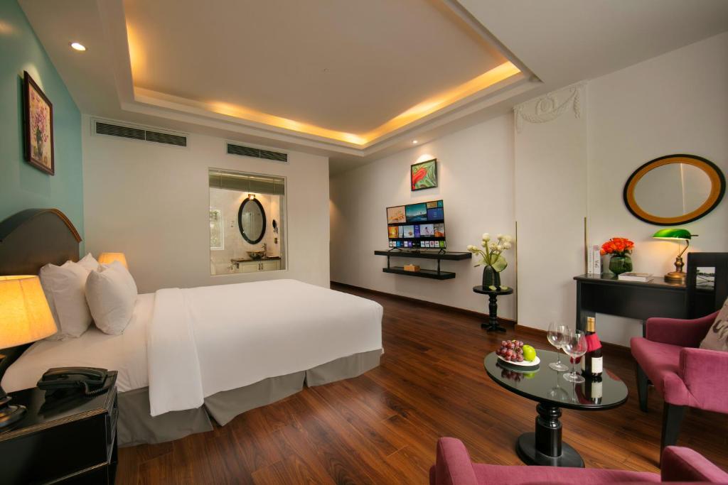 Suite Junior Nhìn Ra Thành Phố