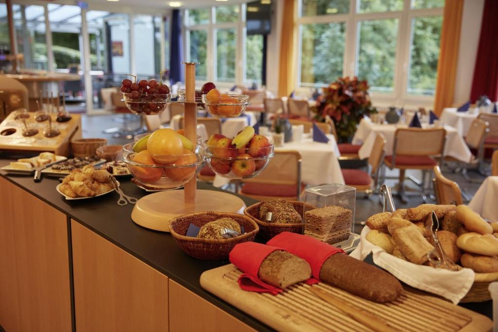 Hotel ISG Heidelberg - Resim 17