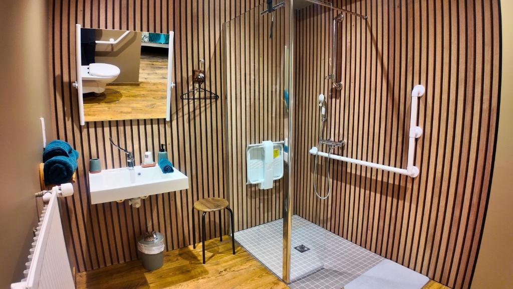 Les Belles Argonnaises - Chambre Double - Accès Personnes Handicapées