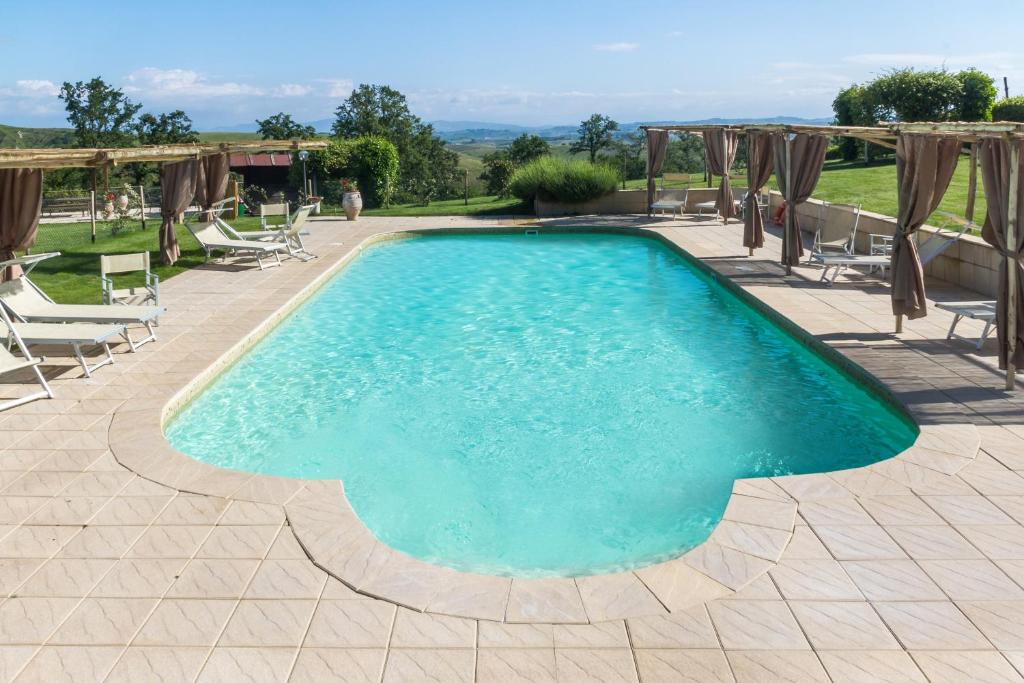 Πισίνα στο ή κοντά στο La Leopoldina Holiday Home