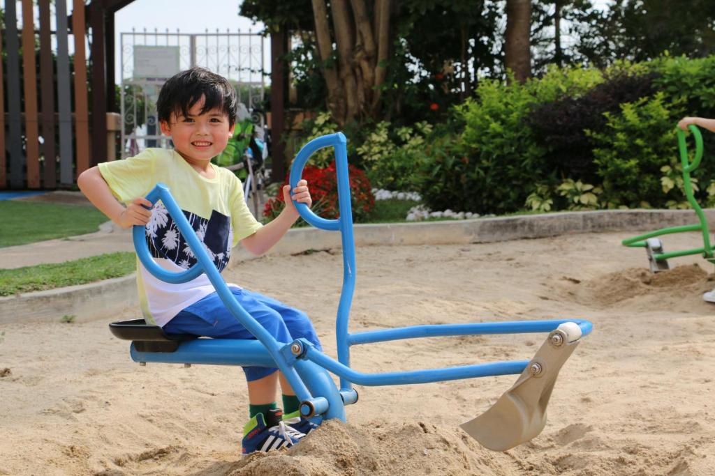 Oaspeți care stau la Hong Kong Gold Coast Hotel