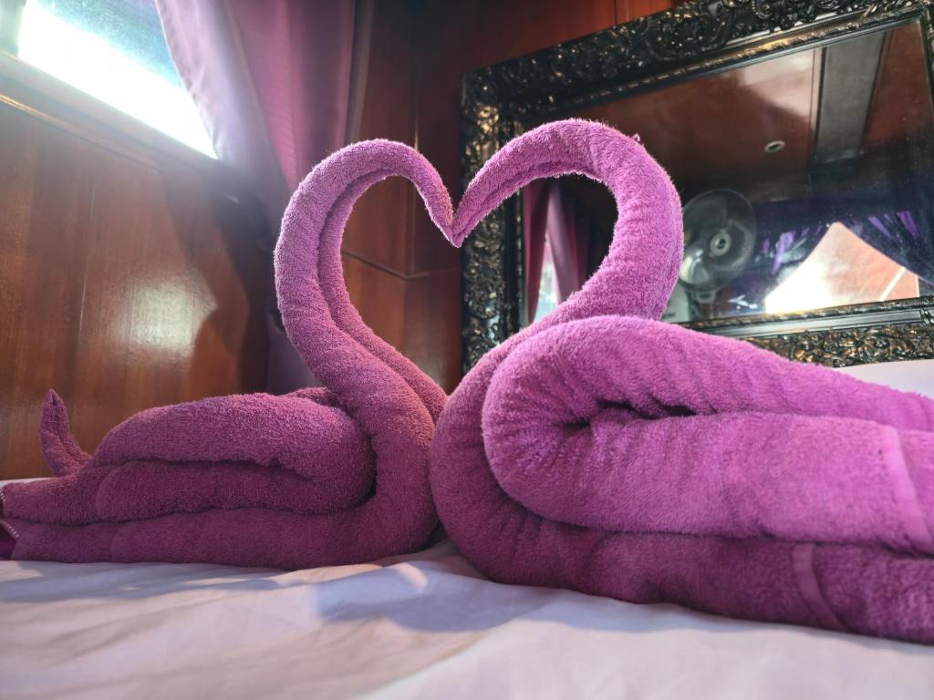 Sabai Sabai Liveaboard Bangkok - 9