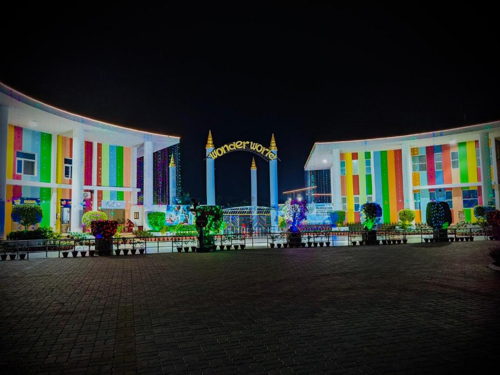 Fotografie z fotogalerie ubytování Wonder World Water Park And Resort 