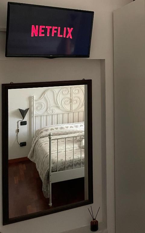 Lovely Terrace Apartment - 8