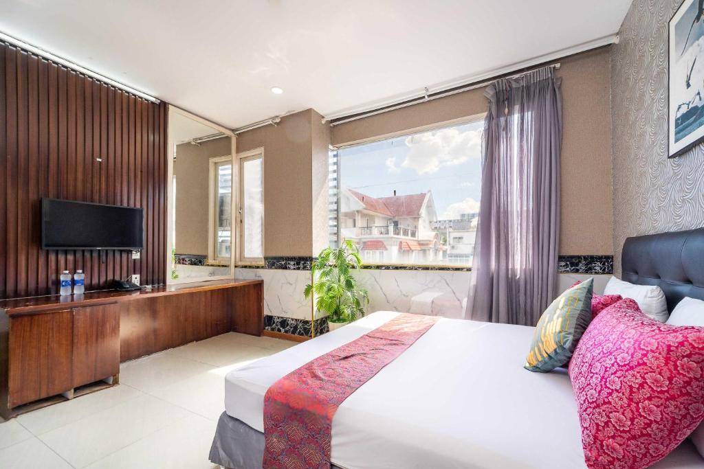 Phòng Deluxe Giường Đôi