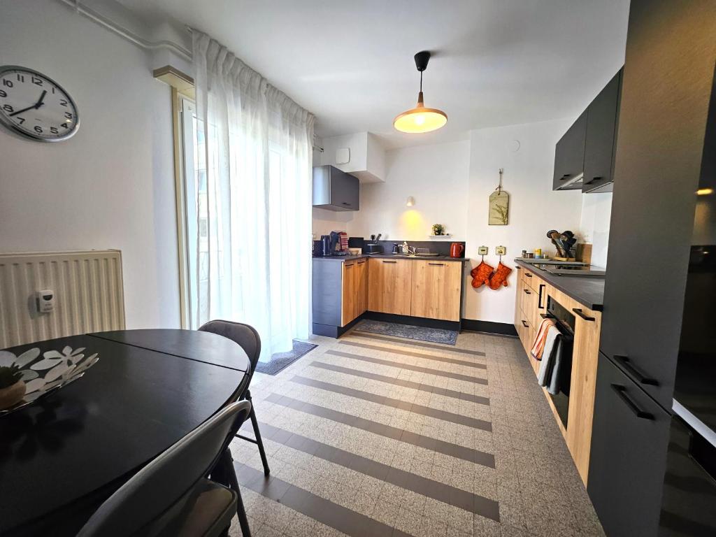 Charmant T4- Centre Ville- Parking Privé – photo 7