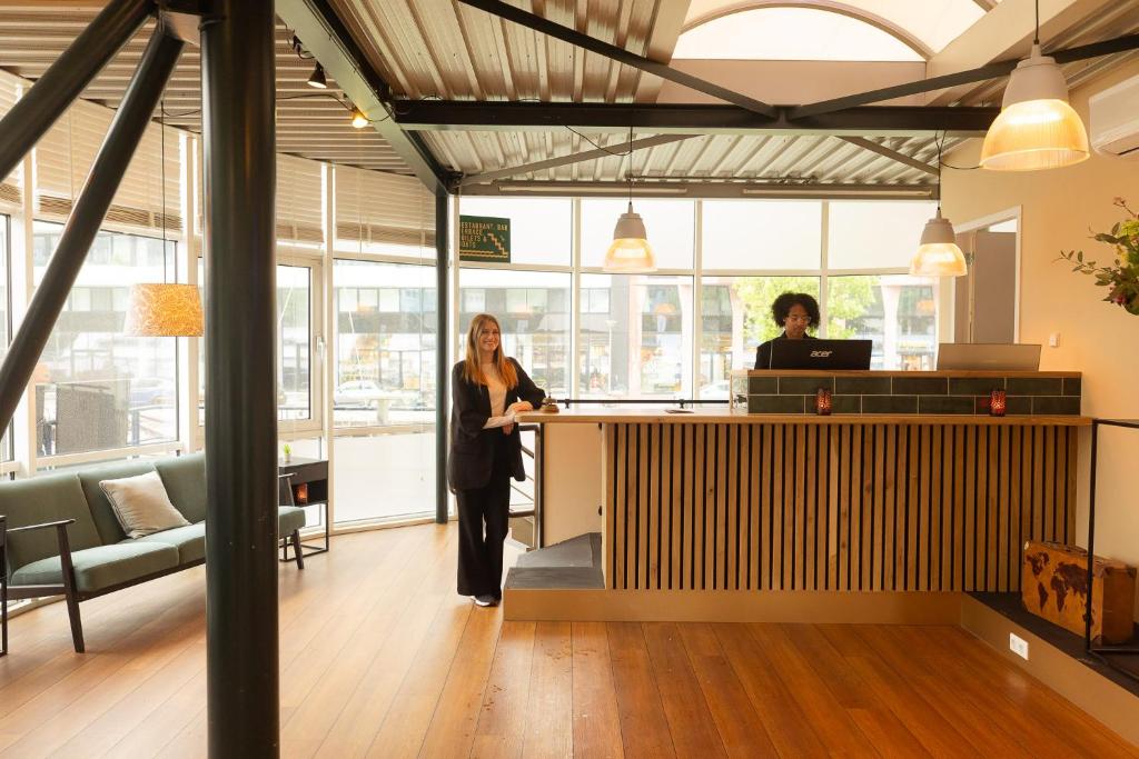 FLOATS by H2OTEL Rotterdam - Resim 7