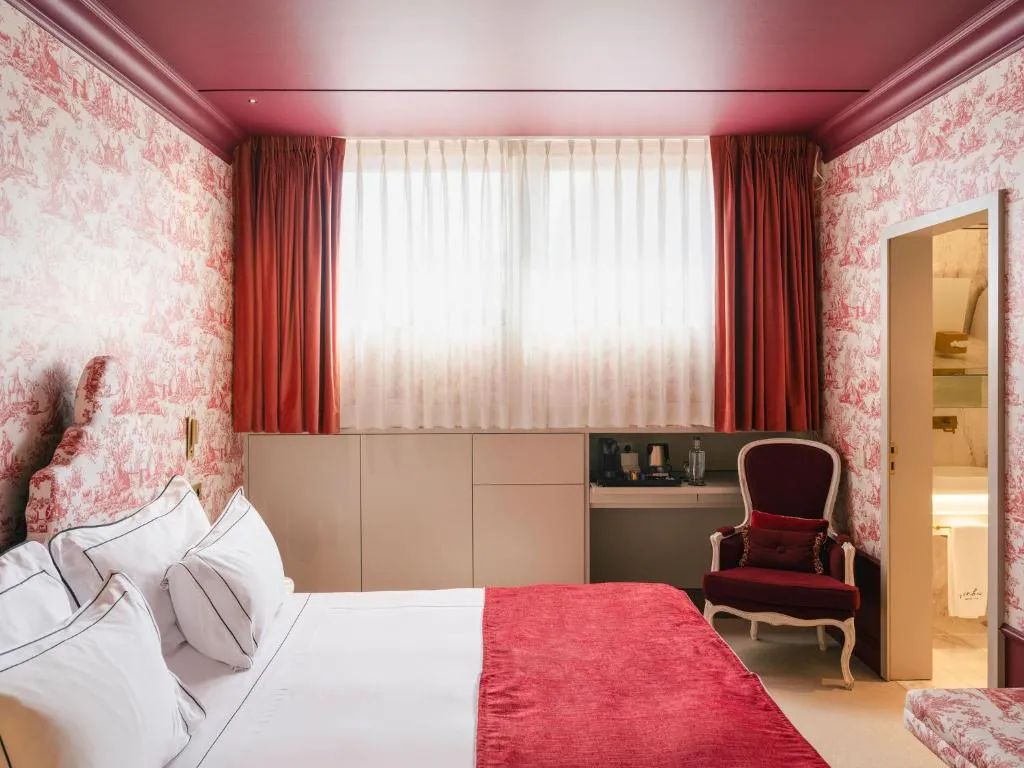 Small Double or Twin Room