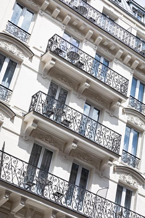 Best Western Premier The Blake Paris Gare Saint Lazare - Resim 6