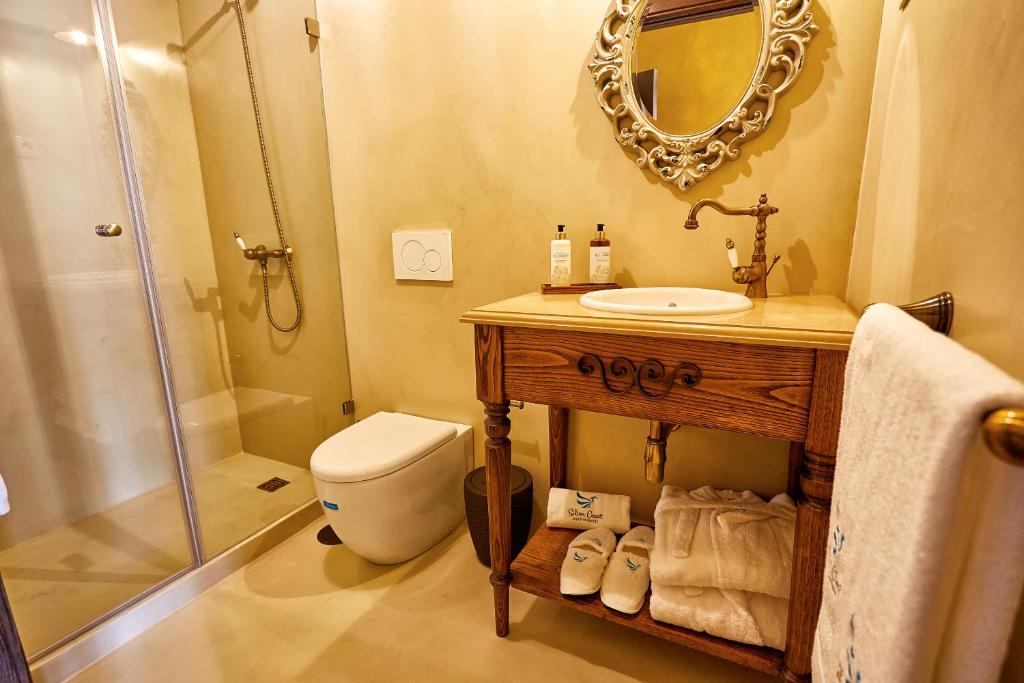 Silver Coast Beach Residence - 19