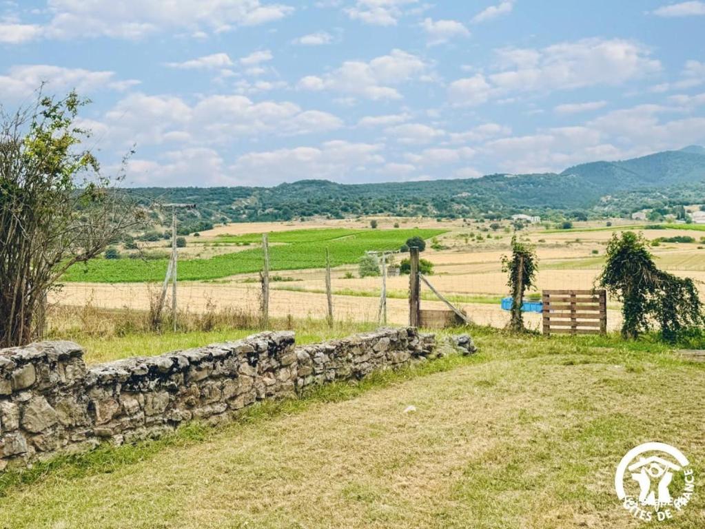 Φυσικό τοπίο κοντά σε αυτή η παραθεριστική κατοικία