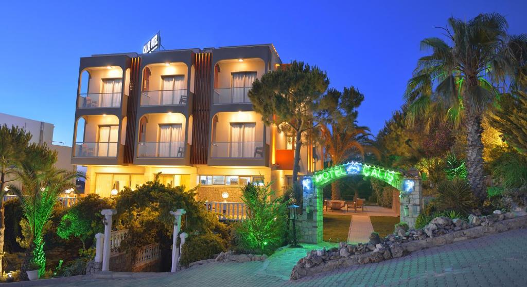 Calis Hotel