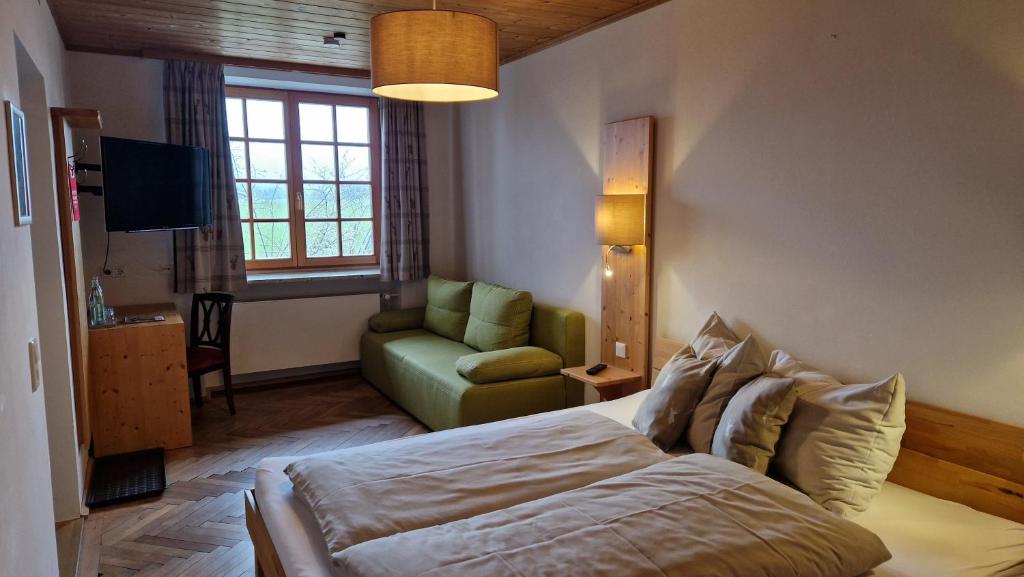 Hotel Landgasthof Alter Wirt - Double Room With Mountain View