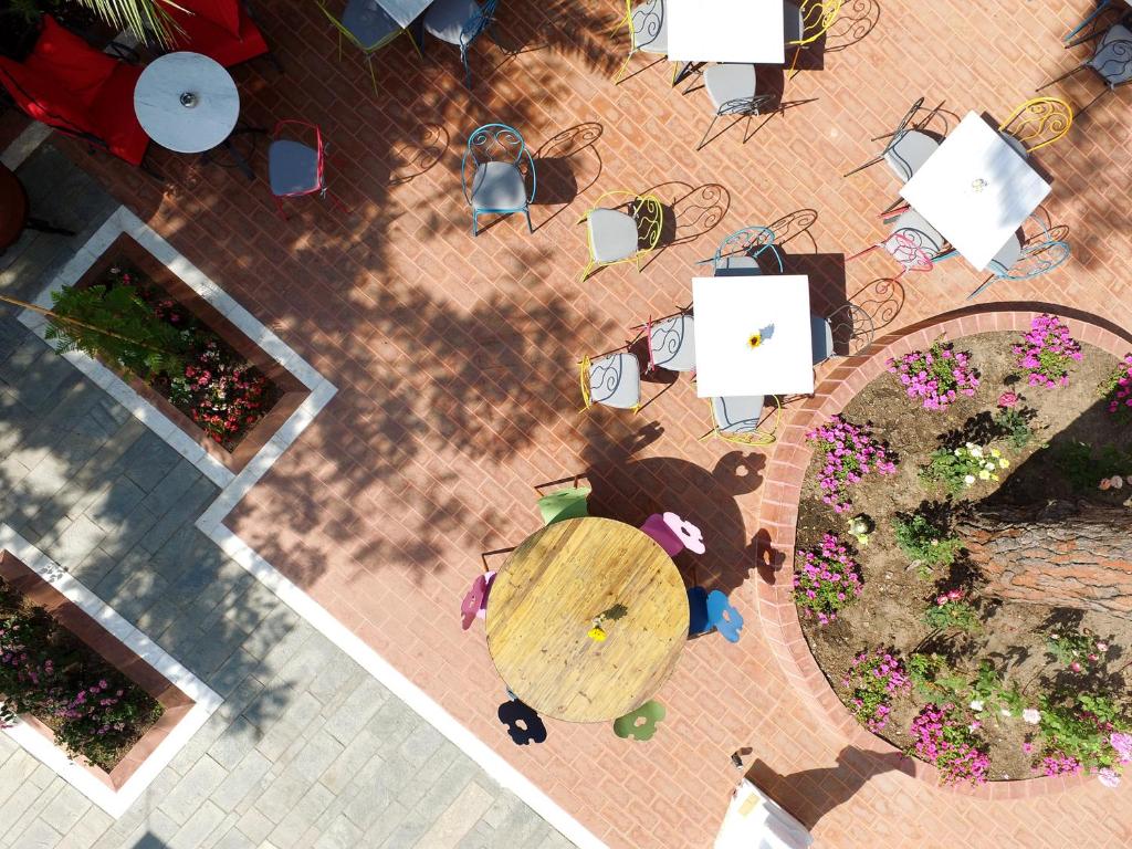 Vonkajšia záhrada v ubytovaní A for Art Hotel