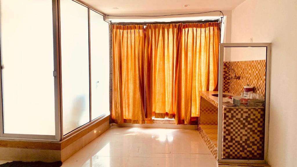 Gallery image of Luxury Peaceful Apartment in Lahore