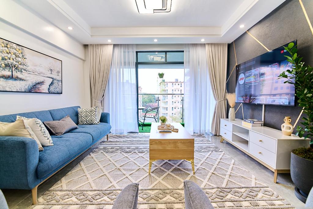 Μια τηλεόραση ή/και κέντρο ψυχαγωγίας στο Luxury and Modern 2 Bdr