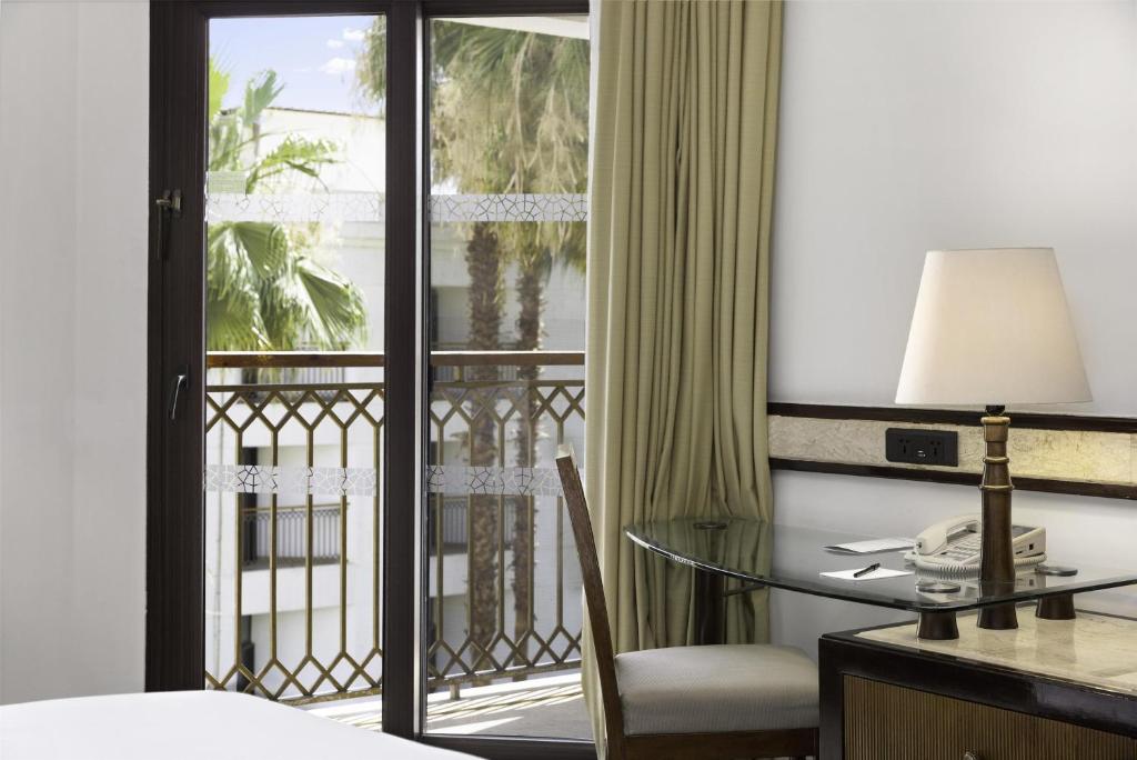 Hilton Luxor Resort & Spa - 2