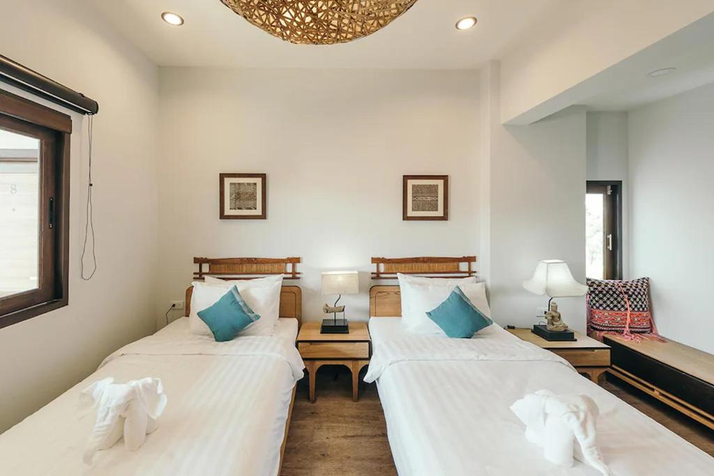 33 Poshtel - Resim 2