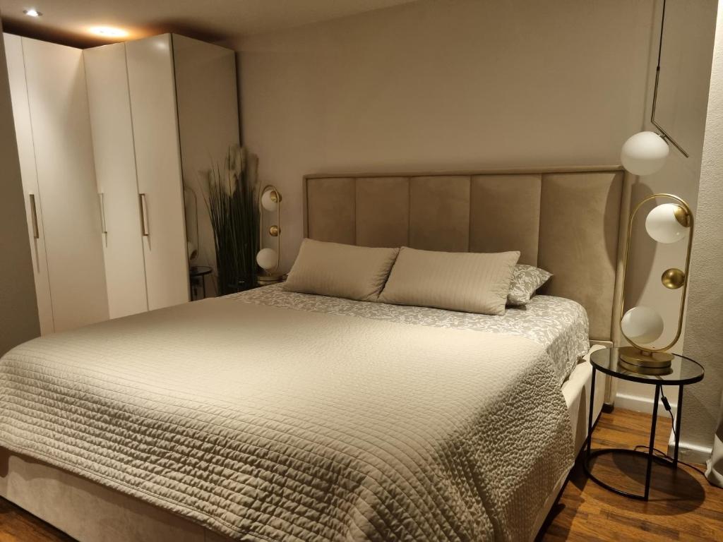 Arena Design Apartments with FREE Private Parking and with a terrace - 5