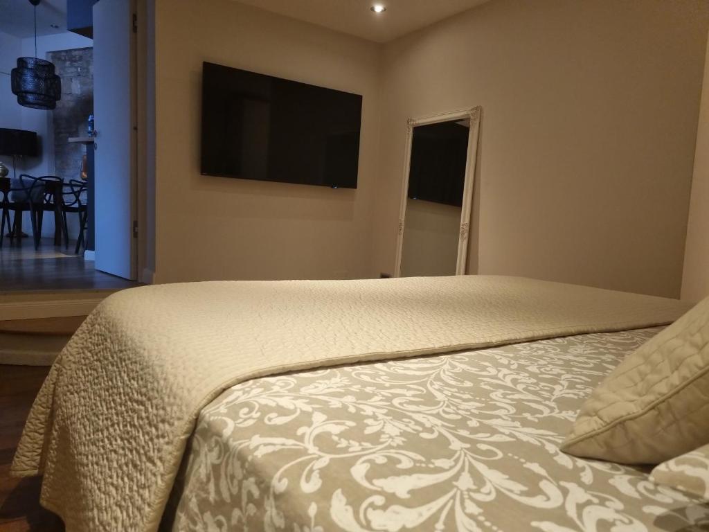 Arena Design Apartments with FREE Private Parking and with a terrace - 7