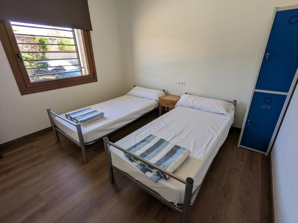 Albergue Municipal Las Escuelas - Chambre Lits Jumeaux Avec Salle De Bains Privative