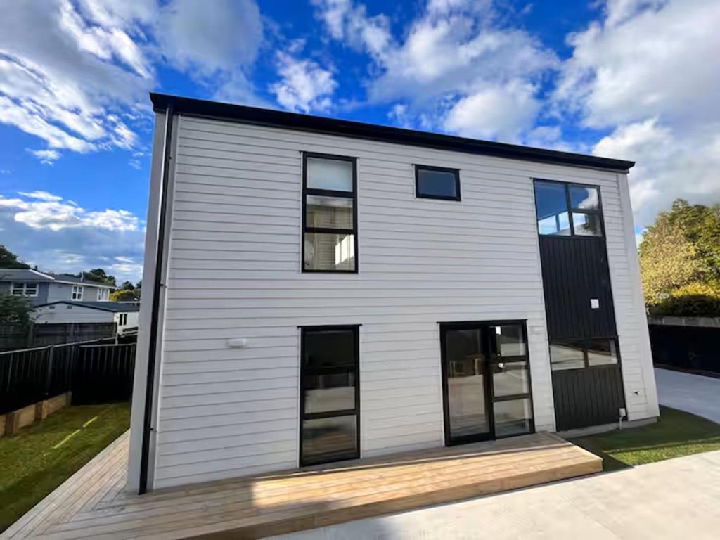 The Shoe Box - Resim 7