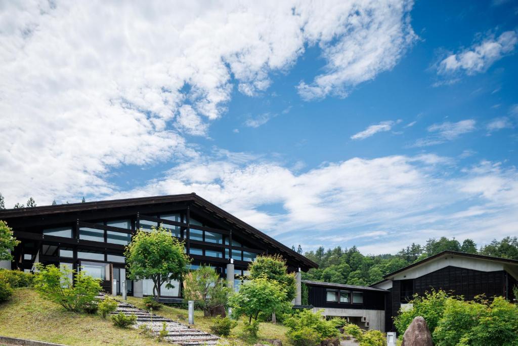 Hotel Kikori - Housity