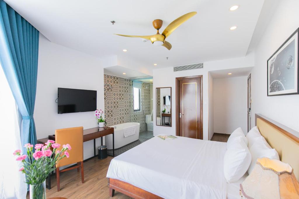 Suite Nhìn Ra Thành Phố