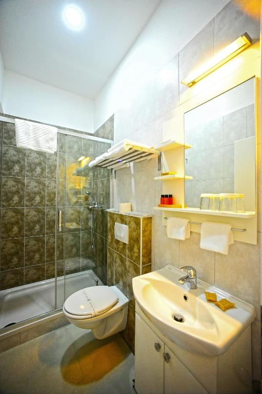 Koupelna v ubytování Valenti rooms