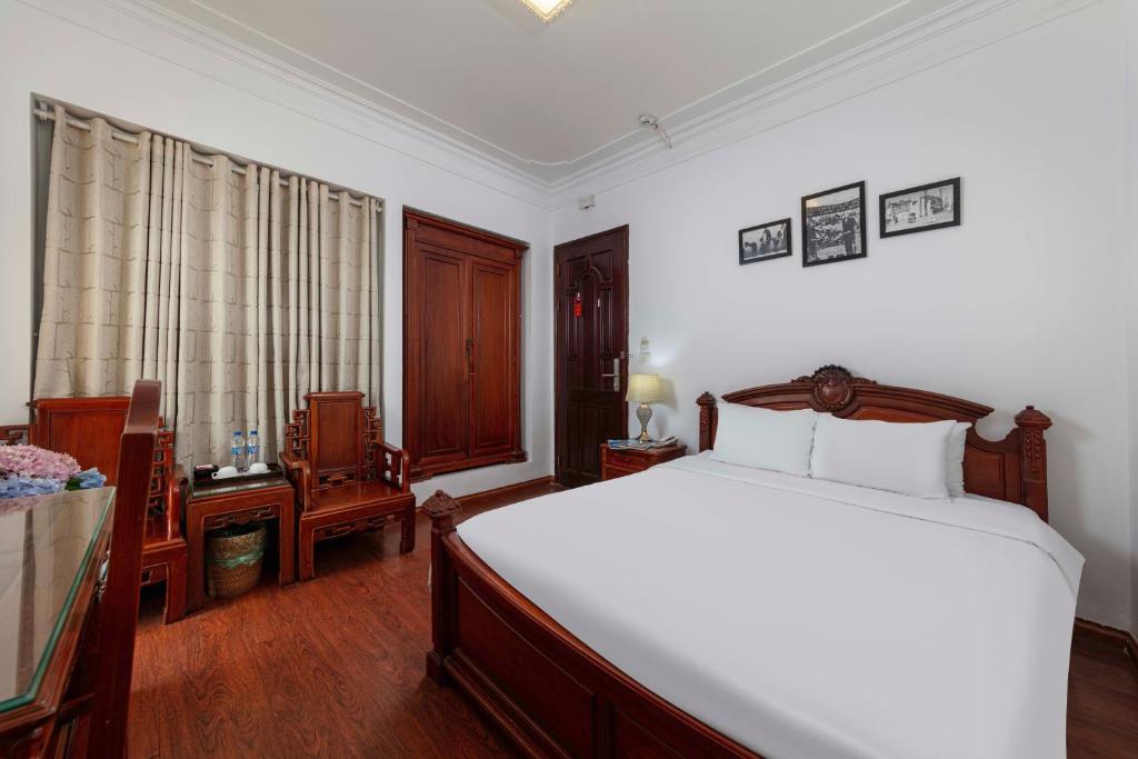 Phòng Deluxe Giường Đôi