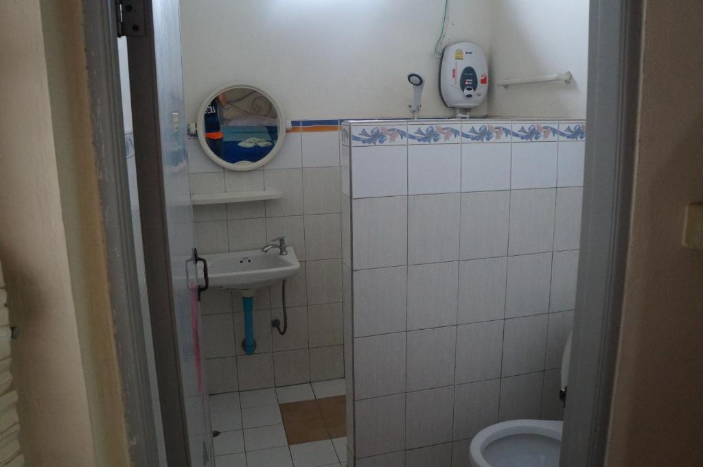 Koupelna v ubytování Tanyahouse
